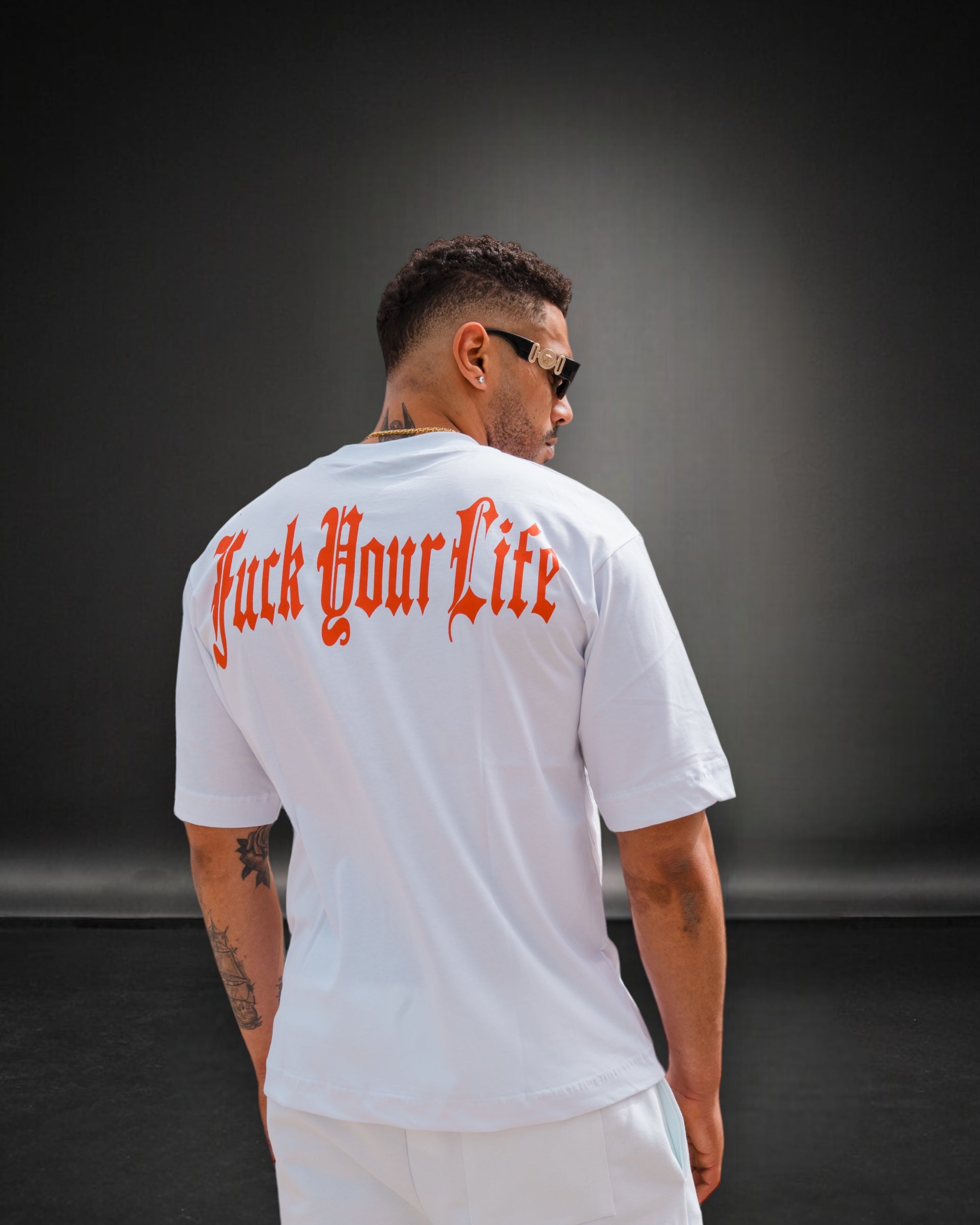 T-shirt Gotic White - 001212