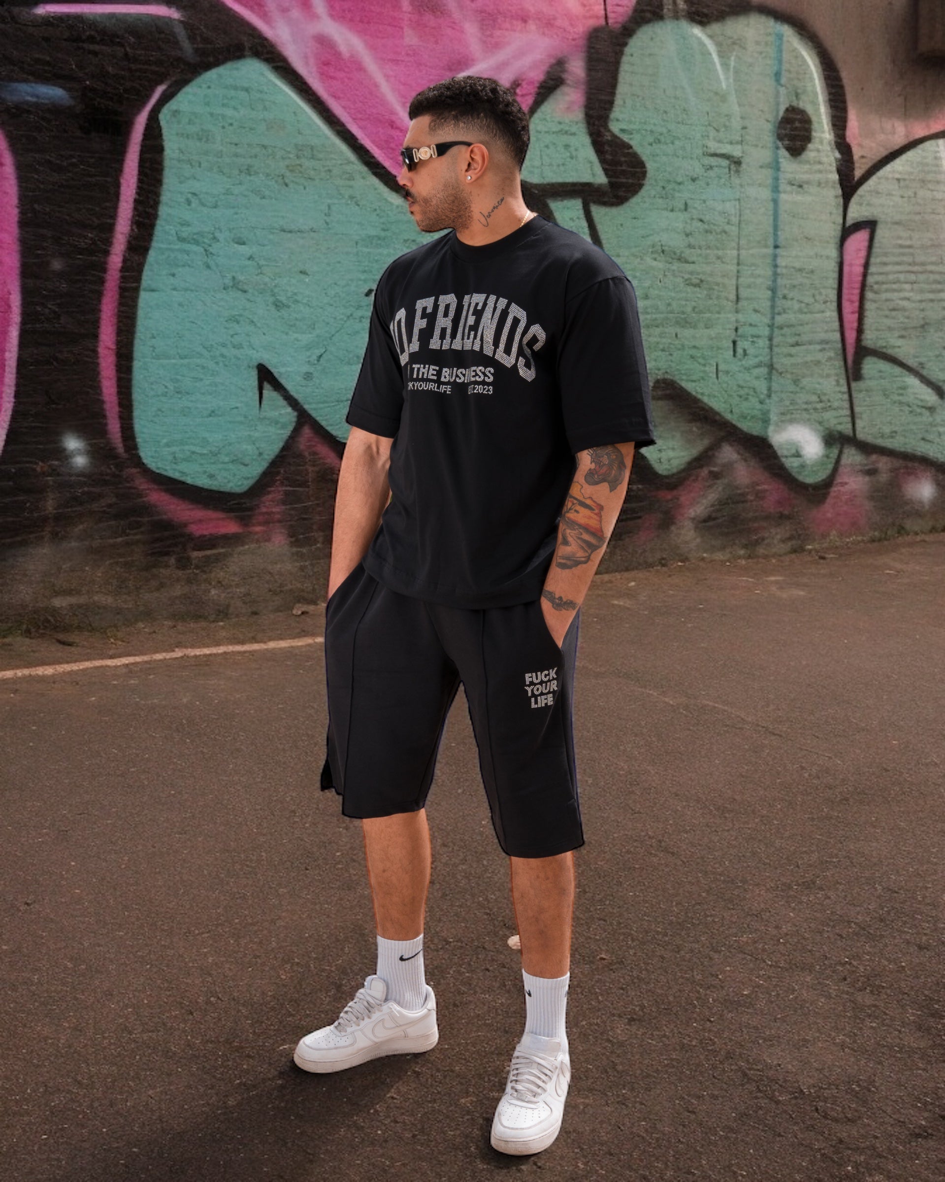 Completo Strass No Friends Black